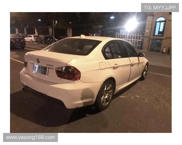 10万捡漏原厂进口的宝马E90 330，客户：试驾颠出了翔