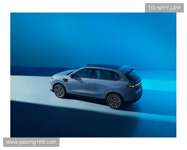 10万级电车也能如此高配！试驾零跑B10，续航600km，还带激光雷达